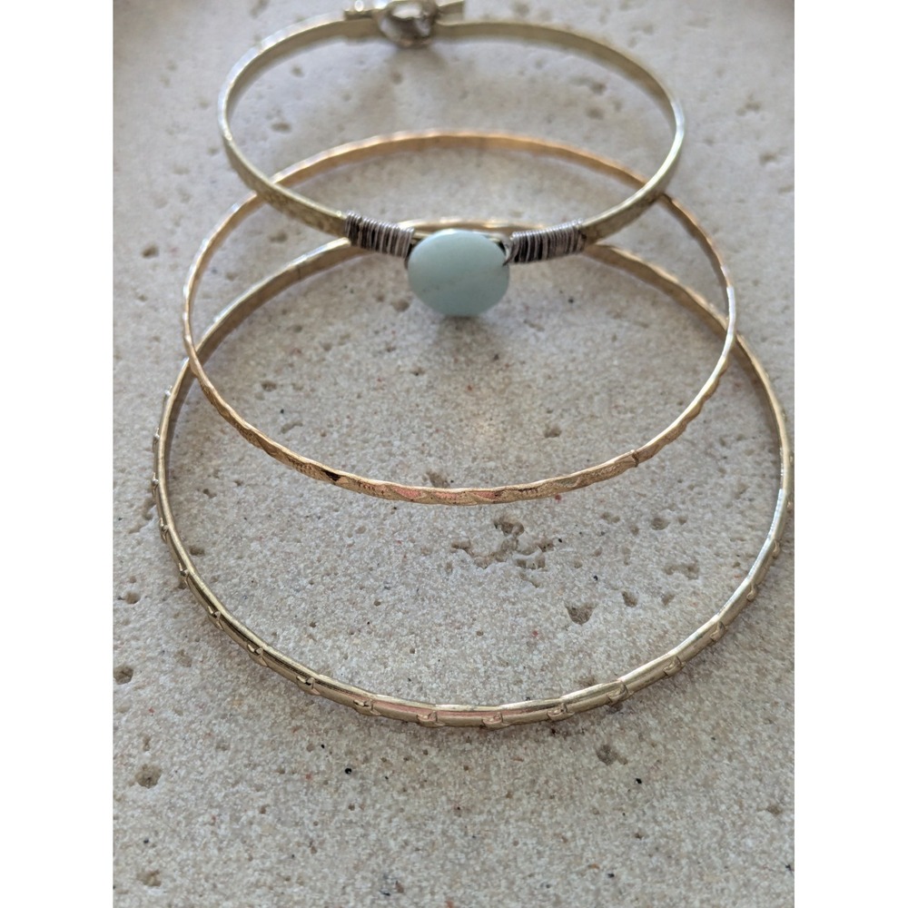 Canvas Gold Tone Bangle Bracelets Set of 3 Artsy Star Hammered Blue Stone Bead